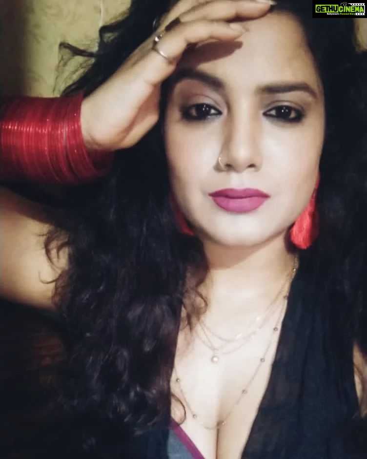 Kavita Radheshyam Instagram - Keep watching!! Njoyyyyy 😘