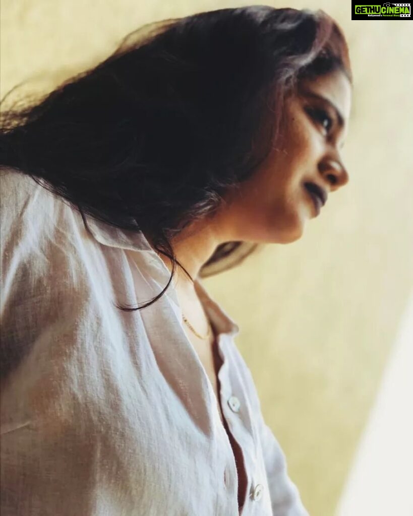 Kavita Radheshyam Instagram - Life Is Very Short நண்பா.. Always Be Happy ❤