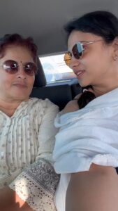 Kavitha Gowda Instagram - When mom’s get angry for some reason 🤦🏻‍♀️
My first love - angry with me 🙆🏻‍♀️
@asha.ramanuja2 

#momsbelike #firstinternationaltrip #dubai🇦🇪 #dubaidiaries #angrymom #dayghtersarethebest #kavitha #kavithagowda