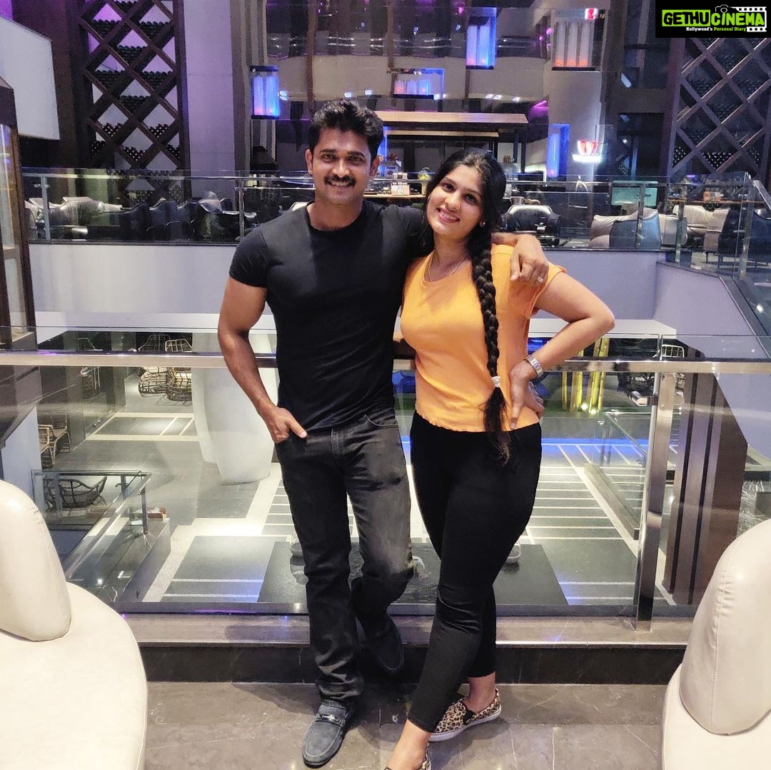 Kavitha Gowda - 78.7K Likes - #familydinner ❤️❤️
After longtime
@chandan_kumar_official
@monisha.7
@asha.ramanuja2