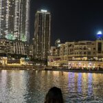 Kavitha Gowda Instagram - Fountain show , #dubai #fountainshow #travelphotography #travel #dubaidairies #familyvacation #kavitha #kavithagowda #memories