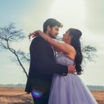 Kavitha Gowda Instagram - @chandan_kumar_official ❣️ #loveofmylife . . . . P.C - @glamshotz_official MUA : @makeupby_tejashwini @glamshotz_makeovers WA : @shimmer_design_studio by Namratha Swaroop Jewelry: @beaded_treasures_jewelry