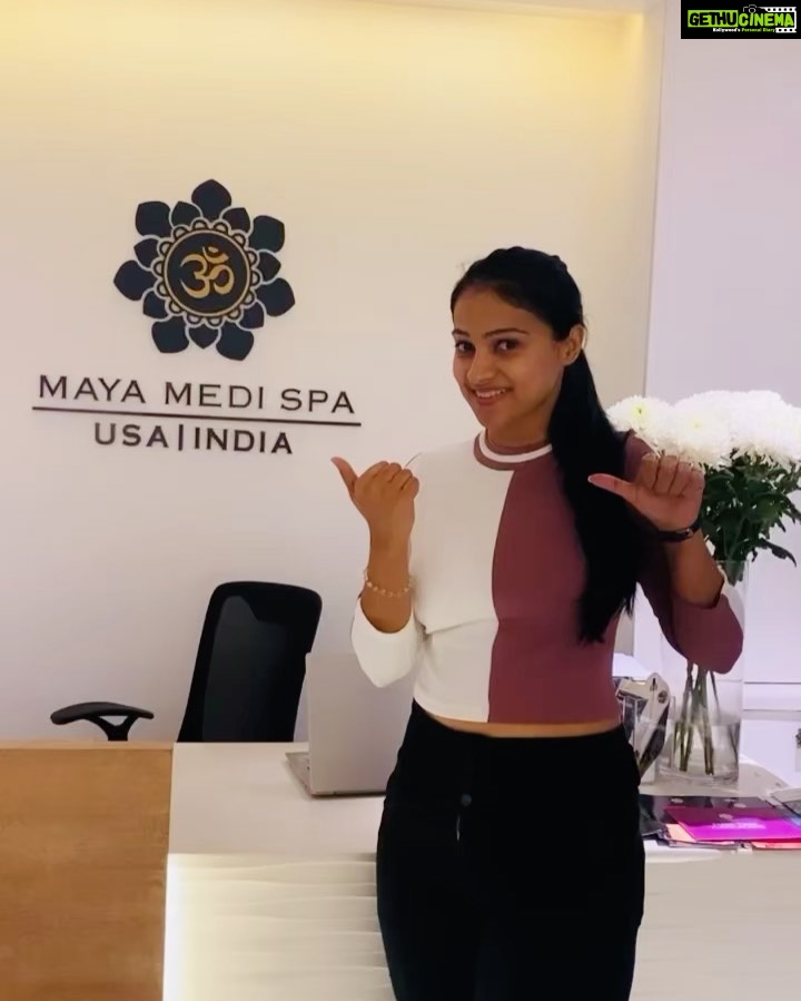 Kavitha Gowda Instagram - @mayamedispaindia Hey guys I had been to Maya Medi spa ... a spa with most advanced cosmetic and medical procedure performed by licensed professionals ... skin treatments where the treatment results could be seen then and there ,which lasts for a month ...rejuvenation from head to toe is what they promise ... So this is the first time I have taken up a Hydra facial or any kind of skin treatment... I feel fresh with Hyde rated and glowing skin ... This might be a little pricey for a lot of people ... but if your ok to spend and have an experience ... it’s worth it !! THANKYOU @mayamedispaindia for having me over ... ❣️❣️ 😁😁