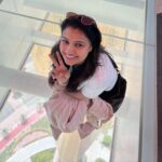 Kavitha Gowda Instagram - Good morning everyone…. #dubai #dubaidairies #dubaiframe #dibaiheights #kavithagowda #kavithagowdachinnu #familyvacation #bondingtime