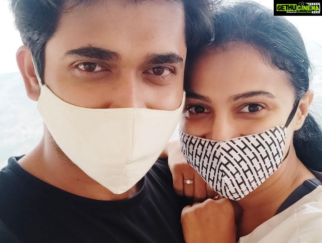 Kavitha Gowda - 70.4K Likes - You have this incredible way to make my heart happy ❤️
@chandan_kumar_official
Mi amore ❣️