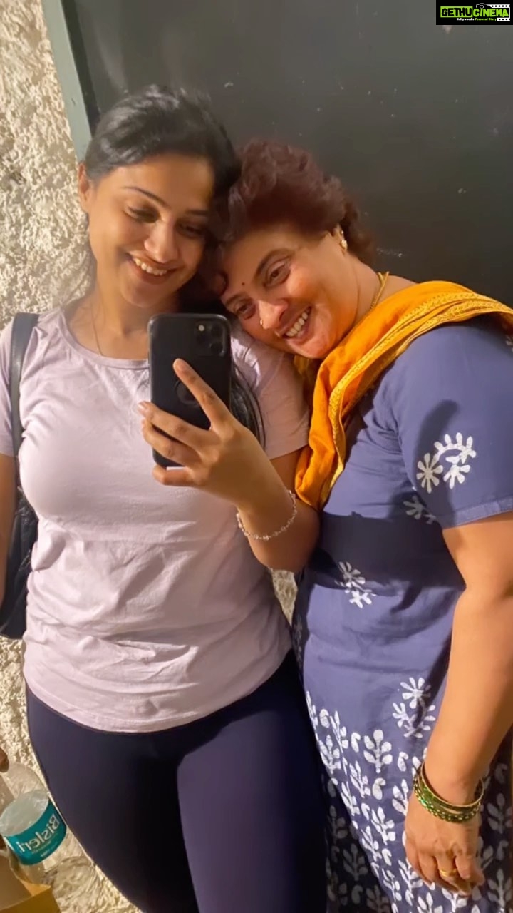 Kavitha Gowda Instagram - #missingyou #amma @asha.ramanuja2