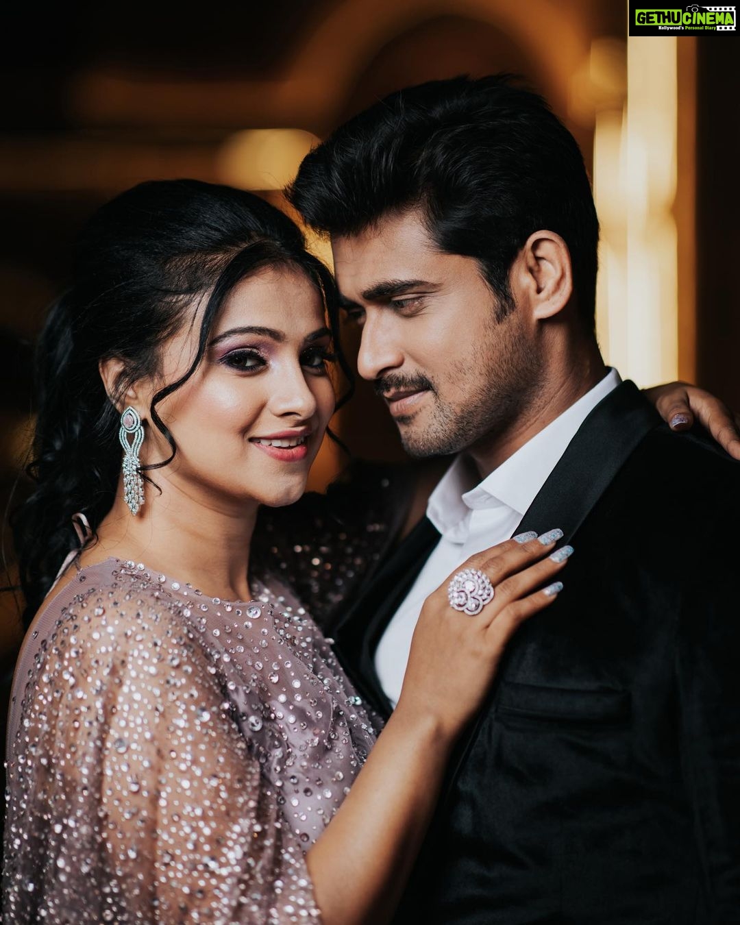 Kavitha Gowda Instagram - Magic begins where Love Blooms ❤️ Wishing you both a Lifetime of Magic and Love 🤗 @chandan_kumar_official @iam.kavitha_official MUA @getgorgeouswithchythrra Outfit @chandangowda_official @rentyourlook_by_chandangowda Jewellery @beadedtreasuresjewelry Hairstylist @hairstyling_by_chandu . . . . . . . . #chythrra #getgorgeouswithchythrra #beingchythrra #makeupartist #makeup #couplegoals #coupleshoot #valentines #valentineday #celebrity #celebritycouple #celebritymakeupartist #celebritymua #partylook #receptionlook #bridalmakeup #bridalmakeupartist #weddingreception #igers #viral #kavithagowda #chandangowda Bangalore, India
