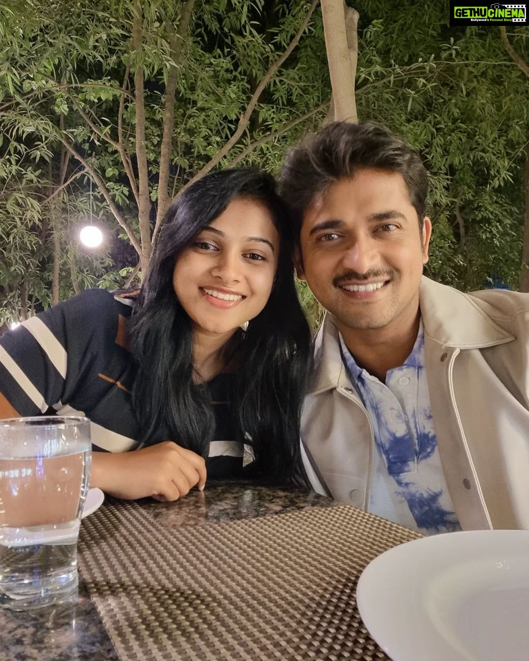 Kavitha Gowda Instagram - First dine out 2023 - Happy new year all..❤️❤️❤️❤️ Bangalore, India
