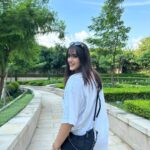Kavya Thapar Instagram - Nothing but Good vibes & Blue skies ✨