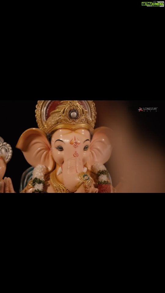 Kirti Kulhari Instagram - Kick starting the beautiful and charged festival of our beloved #ganpatibappa with this beautiful song and video #moryakaromangal ❤ #ganpatibappamorya 🙏 May we all be blessed once again ❤ @thelonestarfilms @thelonestarmusic @pankaj_mamtora @vipinanejaofficial @akritikakar @dhanashrieofficial @devanshpatel1 @avenavmukherjee