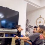 Kishwer Merchant Instagram - Hugs fix everything 🤗❤️ @kishwersmerchantt @nirvair.rai ❤️❤️🧿