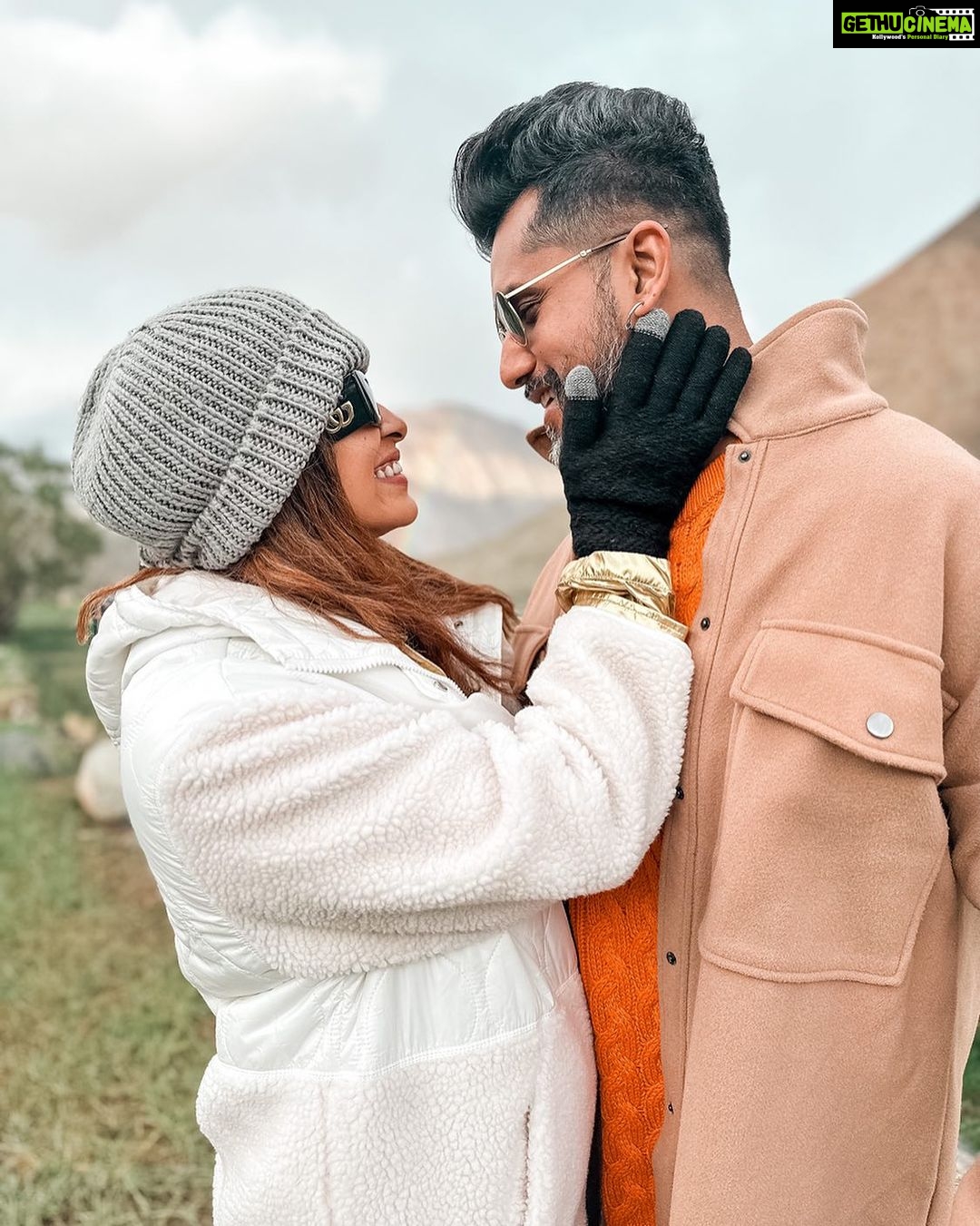 Kishwer Merchant Instagram - Your Smile makes Me Smile ❤️🧿