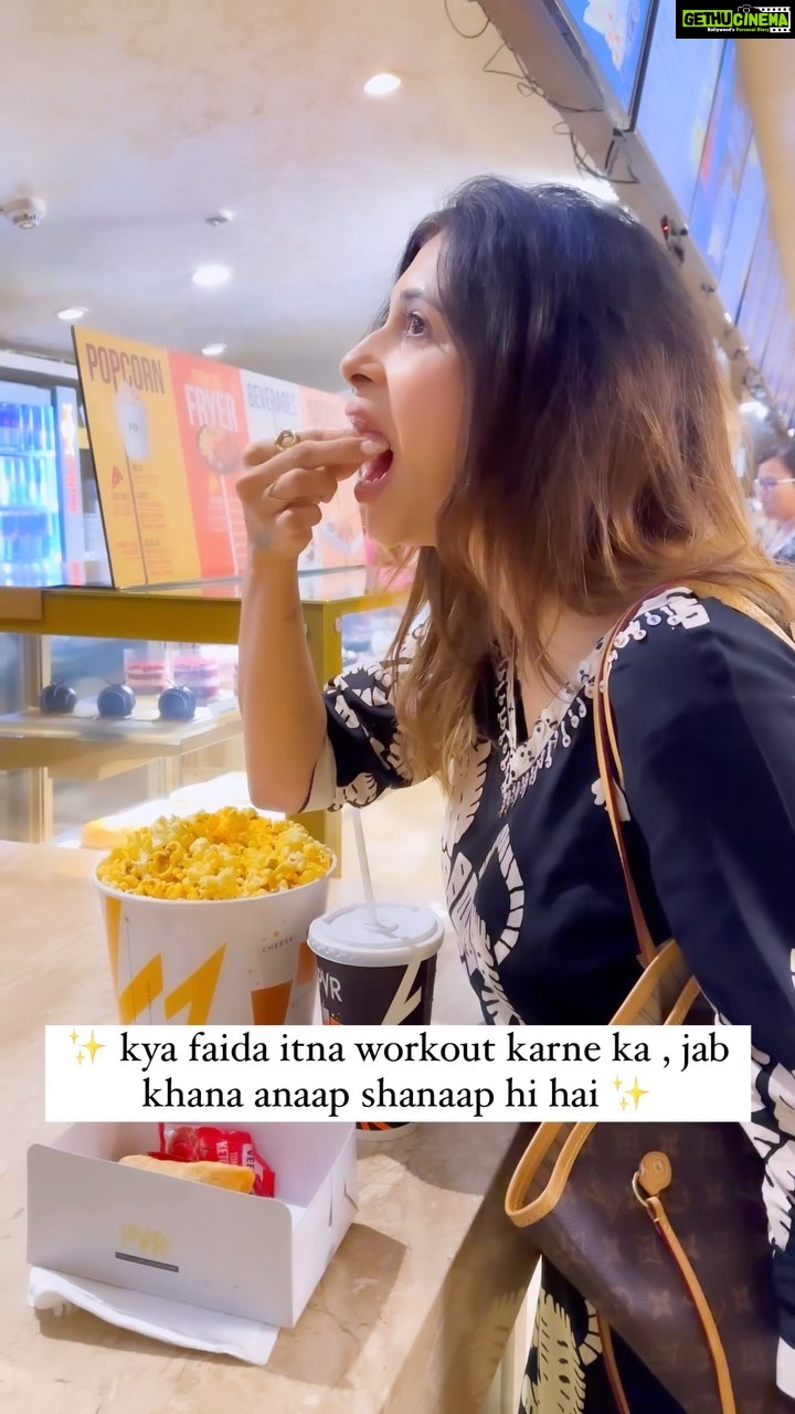 Kishwer Merchant Instagram - 😷😷 koi toh rok lo 😷😷
