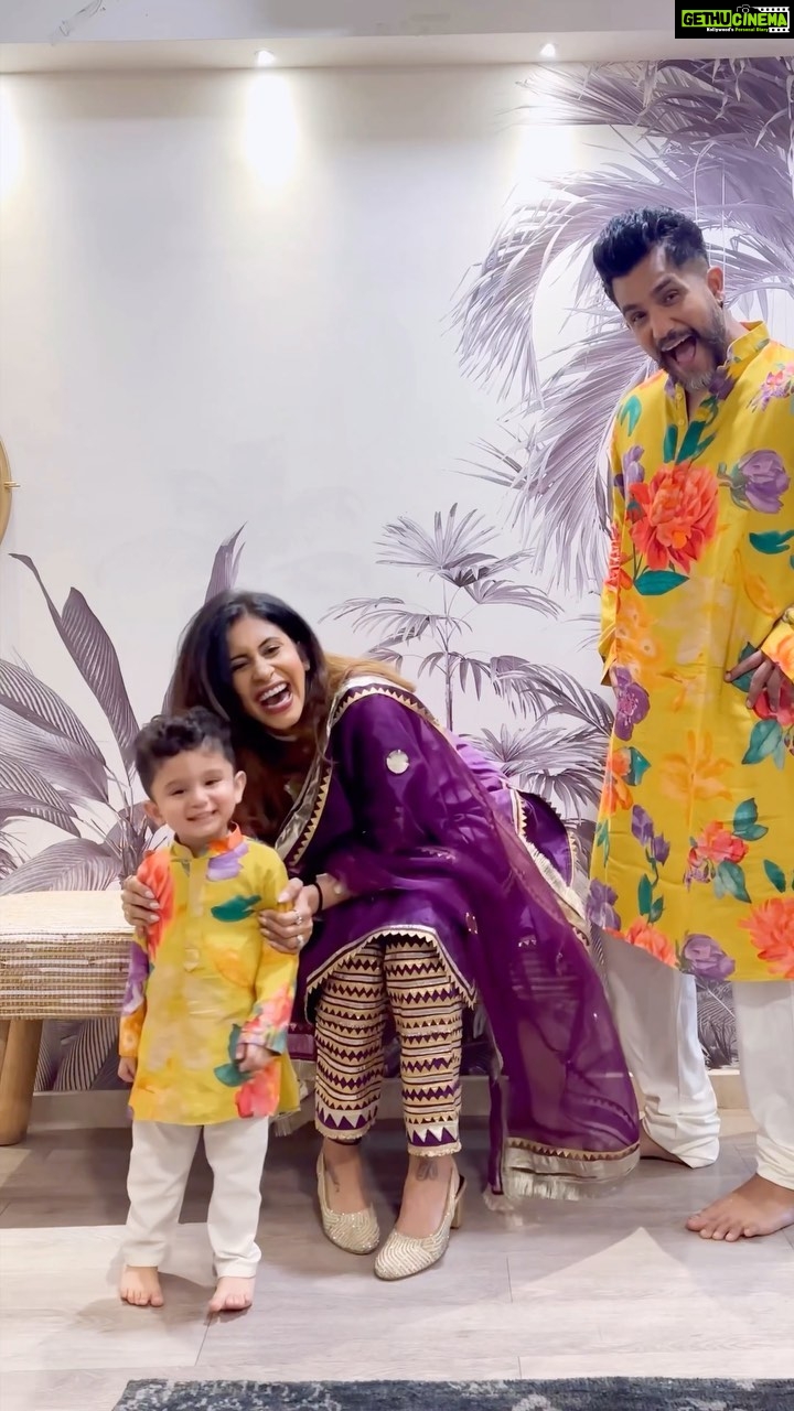 Kishwer Merchant Instagram - Ofcourse we had to do a reel on babas 1st playback song in a Punjabi Film Rabb di Mehr which released yesterday ❤️ My outfit @theloom.in Also all the bestest @kashishr_ , hoping for a super duper hit , heard all good things ❤️