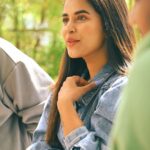 Komalee Prasad Instagram - You all will have a new name to call me with as the second single of #sasivadane is on the way.... 💘🫀🥰 Clicked by @vishnu.clicks Location @vikendi_gelato #sasivadane #promotions