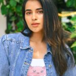 Komalee Prasad Instagram - You all will have a new name to call me with as the second single of #sasivadane is on the way.... 💘🫀🥰 Clicked by @vishnu.clicks Location @vikendi_gelato #sasivadane #promotions