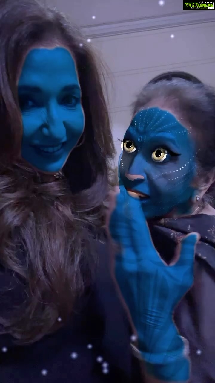 Krishika Lulla Instagram - 😂😂😂😂 when I showed mom #avatar filter @demblaraju #krishikalulla #krishikalullamotherdaughterseries