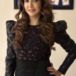 Krishika Lulla Instagram – Change

 
Inspirations
It is wise to bend rather than to break. Those who change will get spiritual wisdom. Conversely, those who have wisdom will decide to change. Change is the first law of Nature. #krishikalulla #justforreels