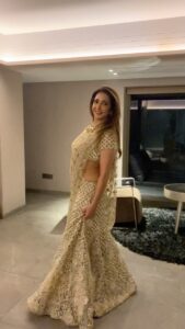 Krishika Lulla Instagram - There will be painful moments in your life that will change you ,  let them make you stronger , Smarter and kinder …But don’t you go and become someone  that your not , …. Cry screen if you have too … then straighten out that crown and keep moving 
#krishikalulla #trendingreels #indianoutfit  #whiteisbeautiful #piostivemind