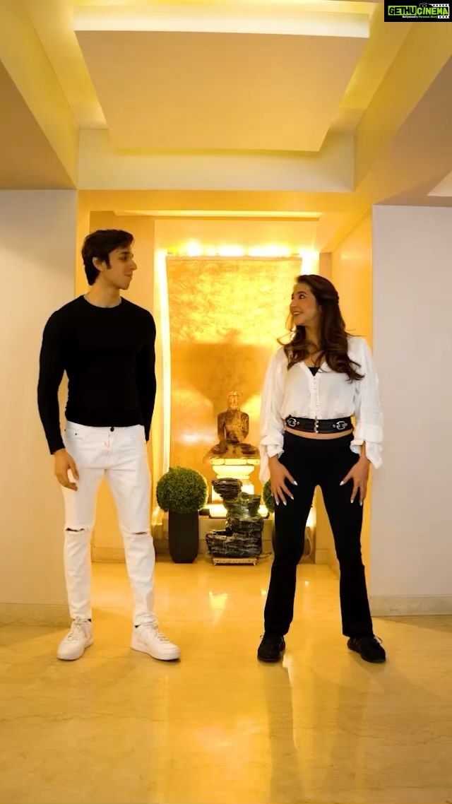 Krishika Lulla - 1.1K Likes - Vision without action is a daydream and action without vision is a nightmare.
#reelsinstagram #reelsindia #reeloftheday #explore #fyp
#dance #dancevideo #dancereels #trendingdances #reelkarofeelkaro #trendingvideos #reelitfeelit #Krishikalulla #krishnadembla #dancers #afro #afrodancebeats #krishikalulla
#bebi #bebΓ #heraldinho #momokey