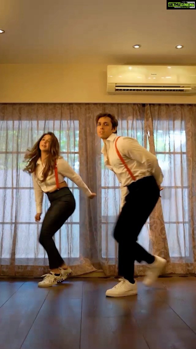 Krishika Lulla - 0.9K Likes - Dance is an art paint your dream and follow it
#reelsinstagram #reelsindia #reeloftheday #explore #fyp
#dance #dancevideo #dancereels #trendingdances #reelkarofeelkaro #reelitfeelit #afro #afrodance #afrobeats #krishikalulla
#reelsinstagram #reelsindia #reeloftheday #explore #fyp
#dance #dancevideo #dancereels #trendingdances #reelkarofeelkaro #reelitfeelit β#krishikalullaβ€οΈ