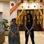 Krishika Lulla Instagram – Getting my Saturday groove with my mom. @demblaraju 

Be more humble than a Blade of grass, more tolerant than a Tree, always offering respect onto others and never expecting any in return !

#krishikalulla 
#krishikalullamotherdaughterseries  #latesttrends #saturdayvibes #motherlove