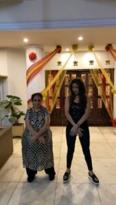 Krishika Lulla Instagram - Getting my Saturday groove with my mom. @demblaraju 

Be more humble than a Blade of grass, more tolerant than a Tree, always offering respect onto others and never expecting any in return !

#krishikalulla 
#krishikalullamotherdaughterseries  #latesttrends #saturdayvibes #motherlove