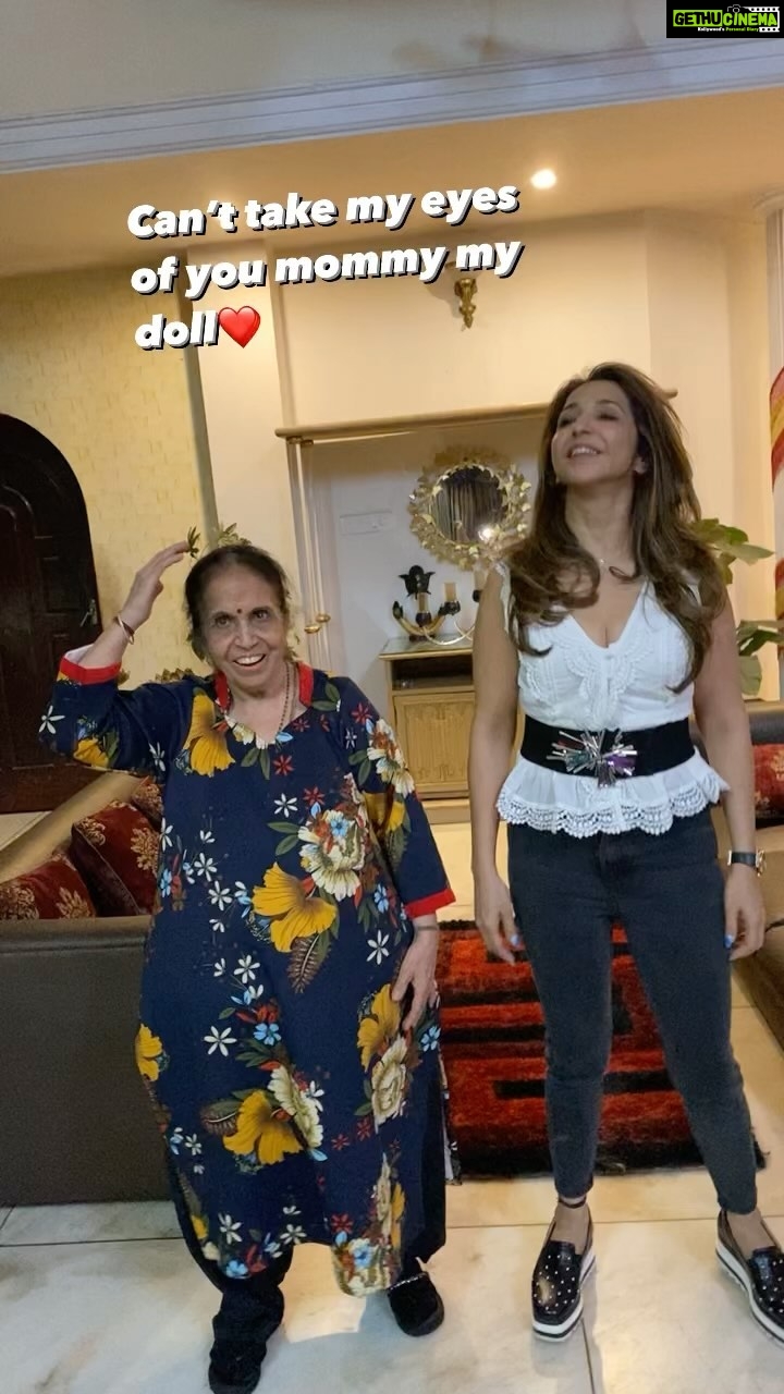 Krishika Lulla - 896 Likes - Making mistakes is better than faking perfection
My favourite time with my mom @demblaraju #krishikalulla #krishikalullamotherdaughterseries #momanddaughterreels