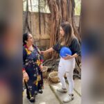Krishika Lulla Instagram – Life is the most colorful festival . Enjoy all days with happiness and joy 
#happyholi 
#pranktimewithmom 
#krishikalulla 
#krishikalullamotherdaughterseries 

Gods given us the best moms …love pray and smile  @demblaraju 
#krishikalulla❤️