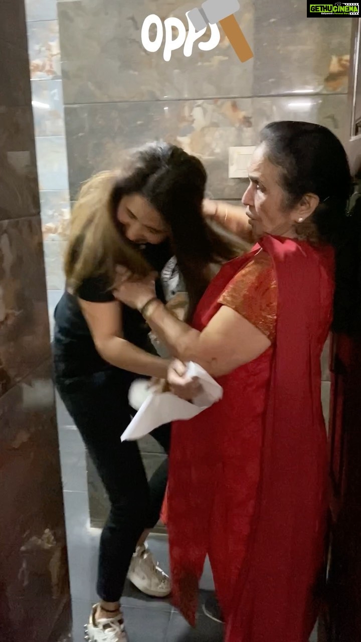 Krishika Lulla Instagram - I can’t stop laughing whenever I watch this video ❤️ you mommy @demblaraju You can’t spell HERO without HER Happy women,s Day #krishikalulla #krishikalullamotherdaughterseries #womensday #krishikalulla❤️