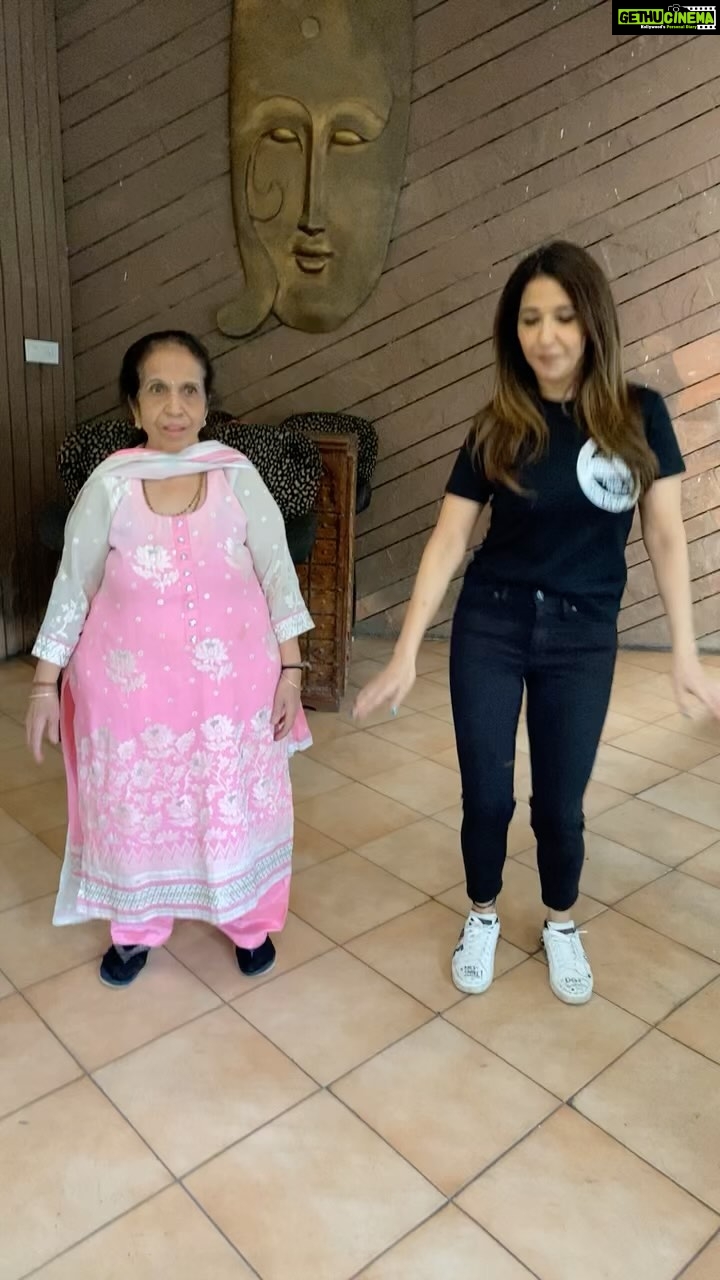 Krishika Lulla - 1.1K Likes - One of the happiest moments in life is when you find the courage to let go of what you cannot change !
Time to dance with mom @demblaraju #krishikalulla #krishikalullamotherdaughterseries