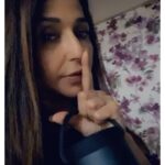 Krishika Lulla Instagram - There is no good or bad in the universe …..only action and consequences. My favorite time to be with my mommy @demblaraju Entertain …entertain ….entertain 💝 Love my Mommy innocent and simplicity…❤️…. Thank you for all the love … I receive for my mom 🙏🙏🙏 Feel happy when my mom is praised … coz alll her reaction are real I never tell her what,s my plan #pranktime #prankmymom #morherhoodunplugged #krishikalullamotherdaughterseries #krishikalulla #krishikalulla❤️ #mommyworld #simplicityisbeauty