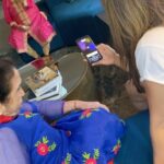 Krishika Lulla Instagram – Fun time teaching mom how to play  games on the phone … @demblaraju  #krishikalullamotherdaughterseries #krishikalulla Mumbai, Maharashtra