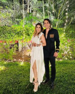 Krishika Lulla Instagram - Cannot Describe This Luv In Words ❤️❤️❤️ @This day is always so special ❤️❤️❤️
Happy Raksha Bandhan @krishikalulla