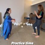 Krishika Lulla Instagram - When life gives you lemon actually make lemonade Mom loves to dance and when she has us @sialulla3 and me …. Team work 🕉️🙏🏻 Bless her Love her spirit and confidence , mom always help,s me to take a leap of faith … in every walk of life #krishikalullamotherdaughterseries #krishikalulla❤️ #krishikalulla @demblaraju love you