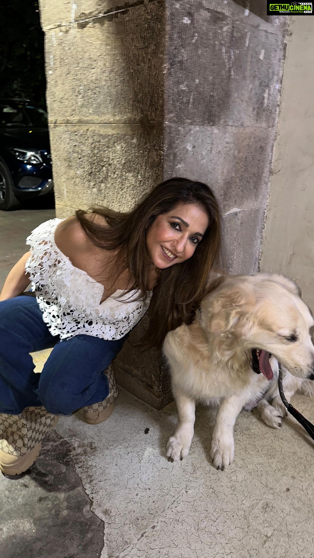 Krishika Lulla - 626 Likes - Itβs all about spaces .....itβs the spaces that hold everything...the spaces between thoughts ....is a door to eternity...π @snow.deewana #krishikalulla