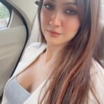 Krissann Barretto Instagram - Main character energy always ♥️💫 #me #selflove #pretty #instagood #instagram #love #video #trending #trendingreels #selfie #girl #makeup #hair #glam #happy #starchild #krissannbarretto #krissann #kb #magic