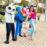 Kriti verma Instagram - When u have micky mouse, panda and doraemon on set 📸 #kriti #kritiverma #biggboss #mtv #roadies