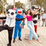 Kriti verma Instagram - When u have micky mouse, panda and doraemon on set 📸 #kriti #kritiverma #biggboss #mtv #roadies
