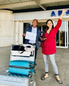 Kriti verma Instagram - First layover at Ethiopia …💗🔥🧿 7th number video..main mobile bhi ni rakhti haath me..kyunki mere mobile se video record hori ti😂😂 #airportdiaries #kriti #kritiverma #ethiopia #jaimatadi🙏🧿 Addis Ababa, Ethiopia