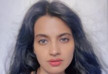 Leslie Tripathy Instagram - Thank you for birthday wishes , continued support and blessings friends and fam. You have my back, I have your back.Bless you. Love you💛💚 with #gratitiude love #leslietripathy 💛 Mumbai, Maharashtra