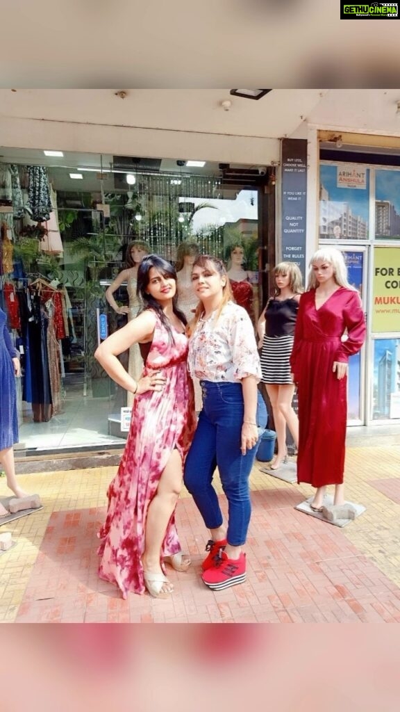 Leslie Tripathy Instagram - Happiest birthday @foreverpretty.co.in fashion boutique by Nitz Sharma Website Link: www.foreverpretty.co.in Address: Forever Pretty Boutique, Olive complex shop no.1 sector 42,opposite Grand Central Mall Seawoods,Nerul, #navimumbai #fashionblogger #fashioninfluencer #indianinfluencer #indianfashionblogger