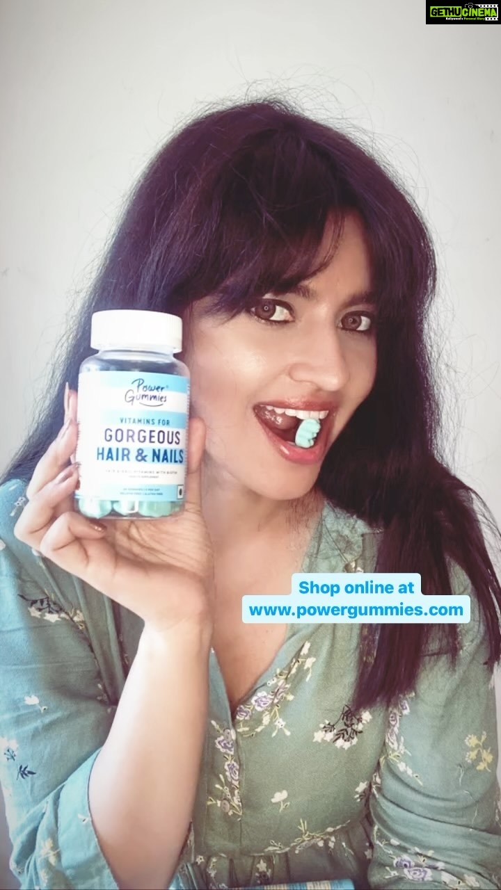 Leslie Tripathy Instagram - #ad @power_gummies best nutrition for healthy hair and nails enriched with #biotin #powergummiesforgoodness #powergummies #hairfallremedy #goodhairday #haircare #hairvitamins #healthylifestyle #biotin #hairgrowth #essentialvitamins #90daystogorgeoushair #longhair #biotingummies #unisex #hairfallcontrol #hairgrowthtips #vitaminc #hairstyle #instahair #ad #collaboration #hairgrowthmatlabpowergummies Mumbai, Maharashtra