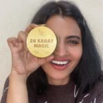 Leslie Tripathy Instagram - #ad @sugassence #collagen #eyegel #mask #skincareroutine #eyecare #eyecaretips #undereyes #24karatgold #leslietripathy