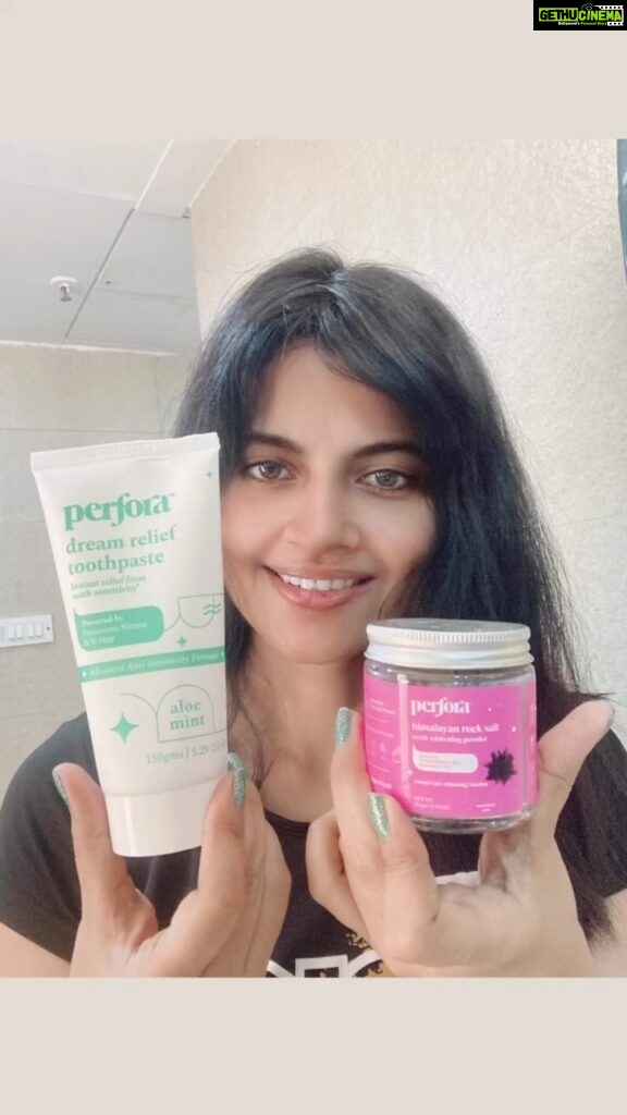 Leslie Tripathy Instagram - #ad @perforaofficial toothpaste gives instant relief from teeth sensitivity and Himalayan Rock salt teeth whitening powder is best for your helping you regain your white teeth that had been stained by #tea drinking and #coffee drinking #oralhealth Mumbai, Maharashtra