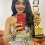 Leslie Tripathy Instagram - Thank you @azharhussaindirector @yiia_national @shibamediawprk @yiia_official @shahu8930 for award and opportunity and @sufiyankapadiaa . My Outfit by @foreverpretty.co.in Mukti A Smita Thackera