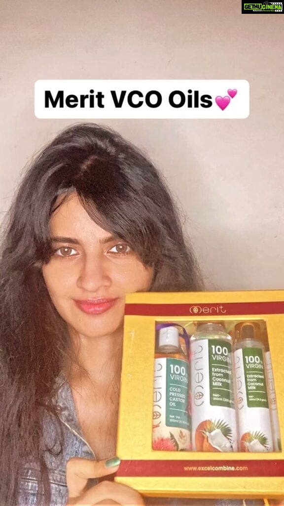 Leslie Tripathy Instagram - @meritvco MERIT Virgin coconut oils are of Medicinal grade,I tried them and I have included them in my skincare and diet aswell 1- virgin coconut oil also known as Vco I use it to oil my scalp and hair To moisturise my face and body For oil pulling 2- castor oil-I use for nourishing healthy longer nails, thick eyebrows and eyelashes growth 3- walnut cold pressed oil I use for eating as I add 5 drops to my dal, salad and sabzi as walnut helps in brain health #coldpressed #coldpressedjuices #coldpressedoils #coldpressedcoconutoil #coldpressedsoap #coldpressedoil #organiccoldpressedjuices #coldpressedcoffee #coldpressedjuicery #coldpressedobsessed #dailycoldpressed #organiccoldpressedjuice #rawcoldpressedjuice #nativecoldpressed #coldpressedisbest #dailycoldpressedjuice #raworganiccoldpressed #coldpressedjuicer #organiccoldpressed #coldpressedjuicebali #coldpressedsoaps #restorecoldpressed #freshcoldpressedjuice #firstcoldpressed #coldpressedcastoroil #coldpressedcocktails #purcoldpressed #coldpressedlifestyle #leslietripathy #meritvco Mumbai, Maharashtra