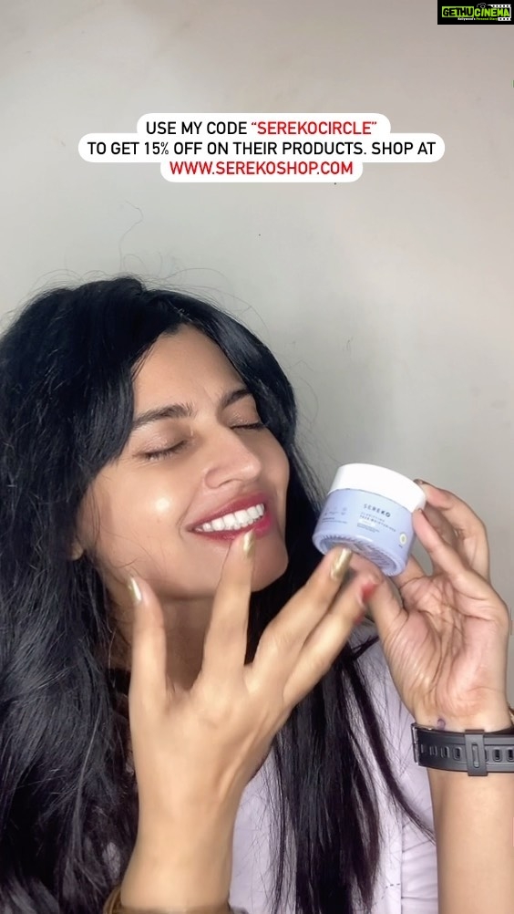 Leslie Tripathy Instagram - @sereko.official Can’t believe there’s finally a product which reduces STRESS while treating the SKIN! 😍 SEREKO has nailed it by getting to the ROOT CAUSE of recurring skin problems with their PSYCHODERMATOLOGICAL formulations. 🧬 🧠 This moisturiser has become my go-to whenever I’m feeling stressed and my skin is wearing down because of that! It’s Infused with 15+ botanical actives 🌿 like-🪄🌱 Acai Berry 🌱 Clary Sage 🌱 Seabuckthorn 🌱 Marine Algae 🌱 Wild Indigo Such a power-packed formulation, you just can’t miss it! Join the #SerekoCircle to become a part of the Mindful Beauty Revolution! Use my code “SEREKOCIRCLE” to get 15% OFF on their products. Shop at www.serekoshop.com #beautytips #kosmetik #facials #vegan #beautycare #wellness #haircare #esthetician #selflove #glowing #mua #hair #psychodermatology #bodycare #leslietripathy #crueltyfree #skincareindia #makeuptutorial #skincareaddict #organicskincare #healthylifestyle #makeuplover #naturalbeauty #sereko #model #beautyinfluencer #instabeauty #reelitfeelit #trendingreel Mumbai, Maharashtra