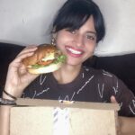 Leslie Tripathy Instagram - @brgrmeister_ in new Gourmet Collection with new Grilled Ranch Burgers and Truffle Aioli Burgers I and papa tried The Ranch Burgers🤩 Truffle Burger🤩 Onion Rings🤩 and Mac and cheese balls🤩 They got wide variety of vegetarian options aswell🤩 #brgrmeister #burgerlovers #foodiesofindtagram #foodporn #leslietripathy #thingstodoinmumbai #mumbaifoodies #mumbaifoodiesalert #mumbaibloggers #mumbaiinfluencers #foodinfluencer #foodinfluencers #foodie #foodphotography #foodstagram #instafood #delicious #foodgasm #foodpics #instagood #foodblog #foodiesofinstagram #dinner #indianfood #love #cooking #lunch #instagram #breakfast #italianfood Mumbai, Maharashtra