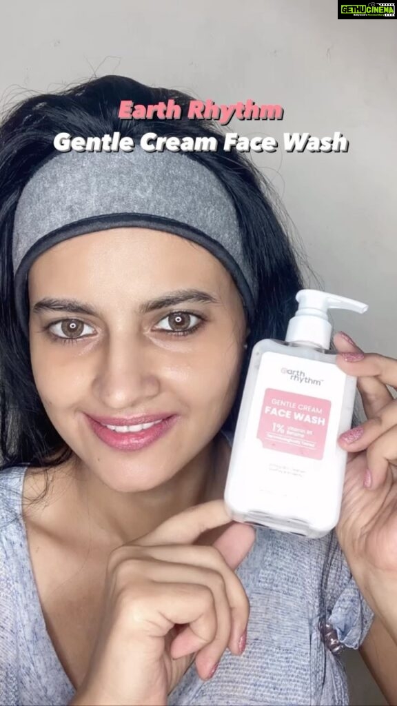 Leslie Tripathy Instagram - @theearthrhythm ✅Earth Rhythm Gentle Cream Face Wash, Dermatologically Tested ✅Earth Rhythm Face Masque Radiance with Vitamin C & Kaolin Clay, Apply on dry clean face/body leave for 10-15 minutes then rinse off with water or use a wet cloth to remove the mask Radiate and improve your skins overall health with Earth Rhythm products #EarthRhythmRituals #EarthRhythmGlow #earthrhythm #inclusivity #sustainability #efficacy #facewash #skincare #skincareroutine #beauty #cleanser #glowingskin #skincareproducts #skin #skincaretips #makeup #cosmetics #facemask #healthyskin #facecare #naturalskincare #facial #facecleanser #facemasque #earthandrhythm #cleanskin #leslietripathy #selfcare #ad Mumbai, Maharashtra